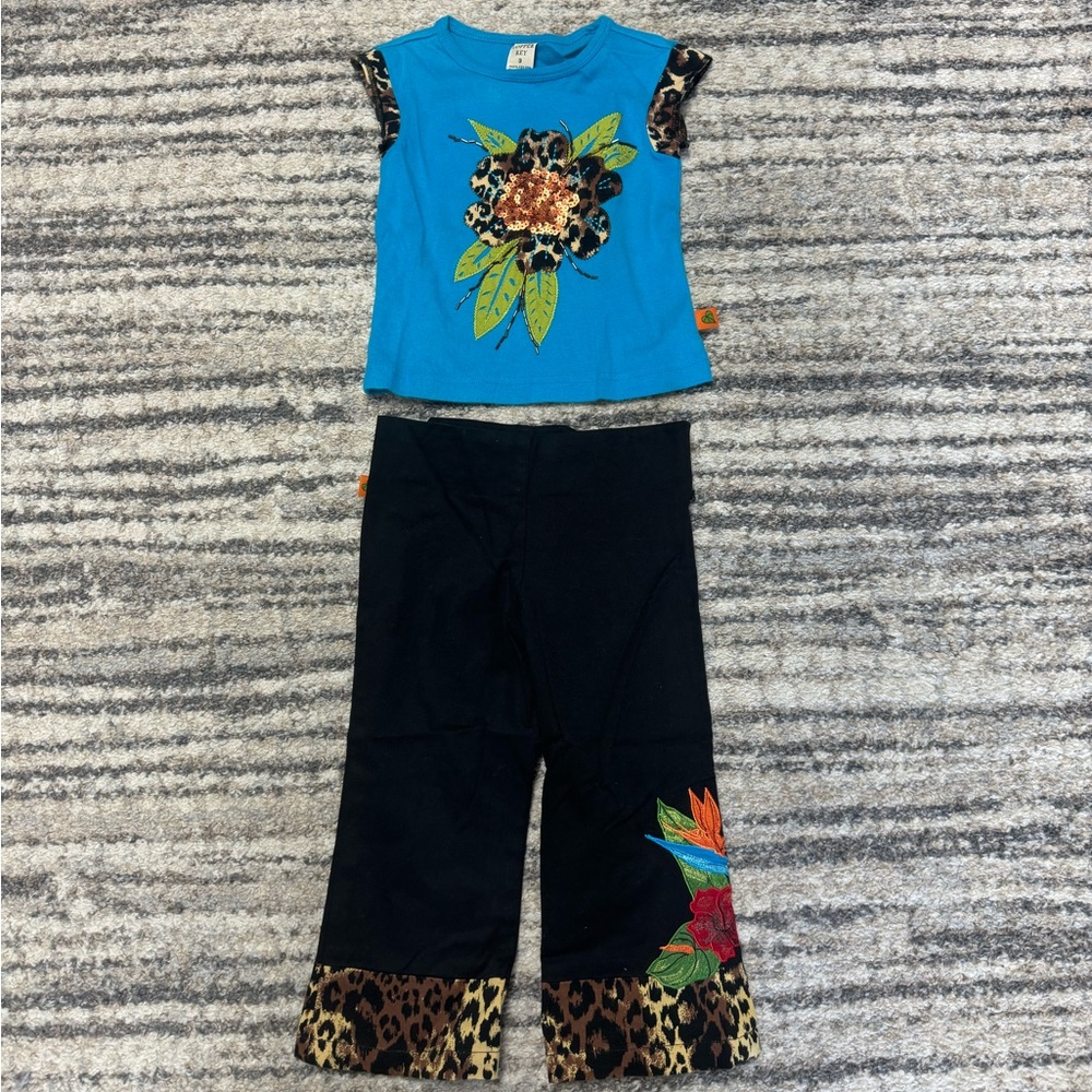 Copper Key outfit girls